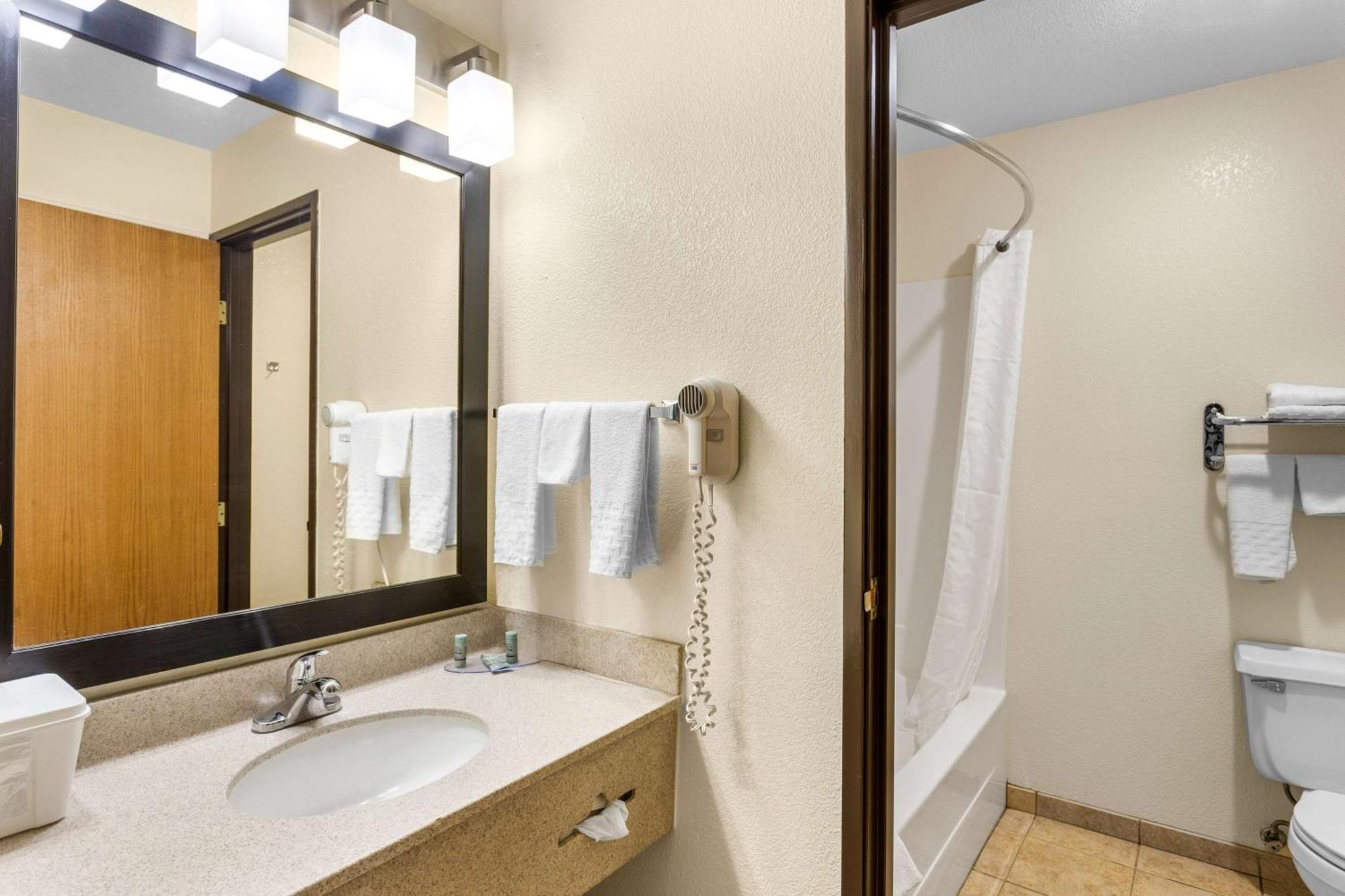 Hotel Western 3*